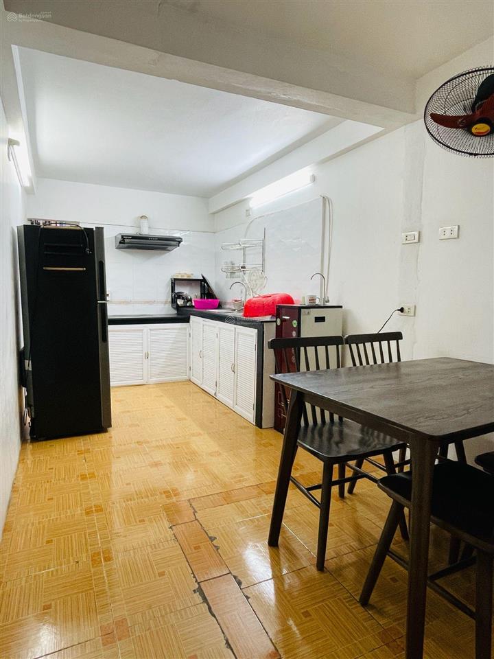 Bán nhà kim hoa 18m 5t giá 4.85 tỷ đống đa hà nội ,vị trí đẹp ,giao thông thuận tiên,gần phố.