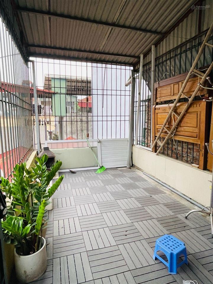 Bán nhà kim hoa 18m 5t giá 4.85 tỷ đống đa hà nội ,vị trí đẹp ,giao thông thuận tiên,gần phố.