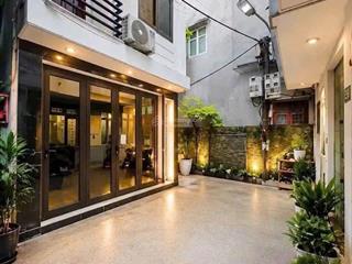 Nhỉnh 6 tỷ có nhà 5 tầng mới koong phố yên hoà cầu giấy dt33m2 mt4,2m lô góc cực kỳ thoáng mát
