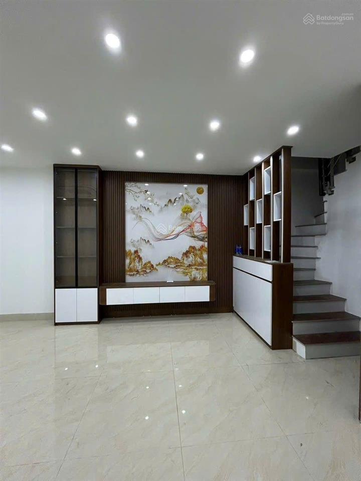 Chủ nhà mót bán giảm sốc 1,5 tỷ giá chào mới chỉ nhỉnh 13 tỷ có nhà 6 tầng thang máy mới koong phố