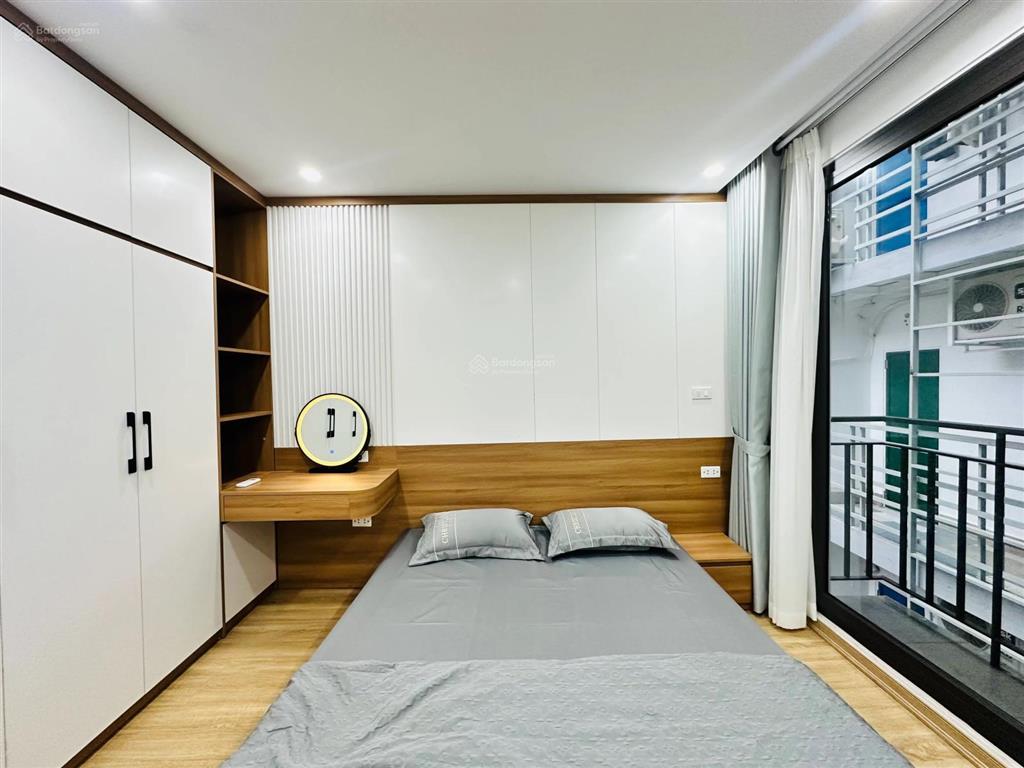 Chính chủ bán căn nhà dòng tiền khủng đ. hồ tùng mậu, mai dịch, cầu giấy dt 98m2 7t mt 6,8m 16,8 tỷ