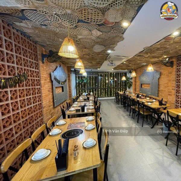 Cho thuê nhà mặt phố duy tân  cầu giấy 6t thang máy dt 60m mt5m , setup chuẩn nhà hàng, cofee....