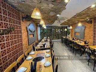Cho thuê nhà mặt phố duy tân  cầu giấy 6t thang máy dt 60m mt5m , setup chuẩn nhà hàng, cofee....