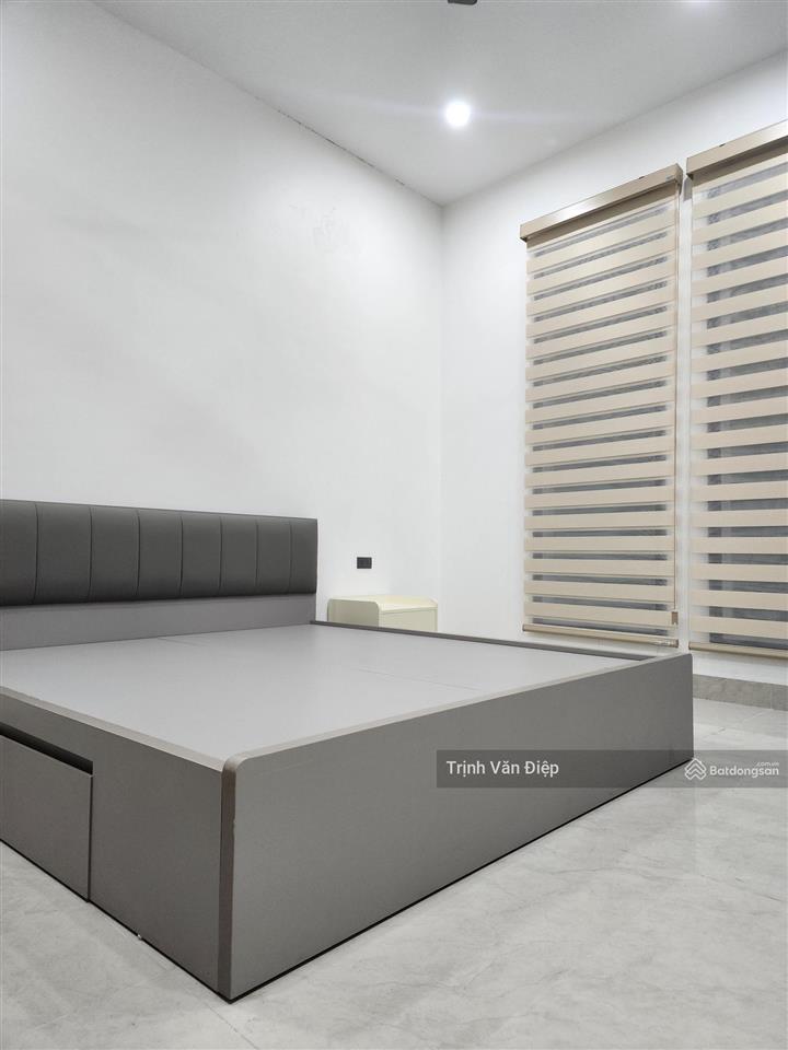 Cho thuê tòa nhà căn hộ dịch vụ phố ngọc hà ba đình. dt 60m 6t thang máy, full nội thất mới
