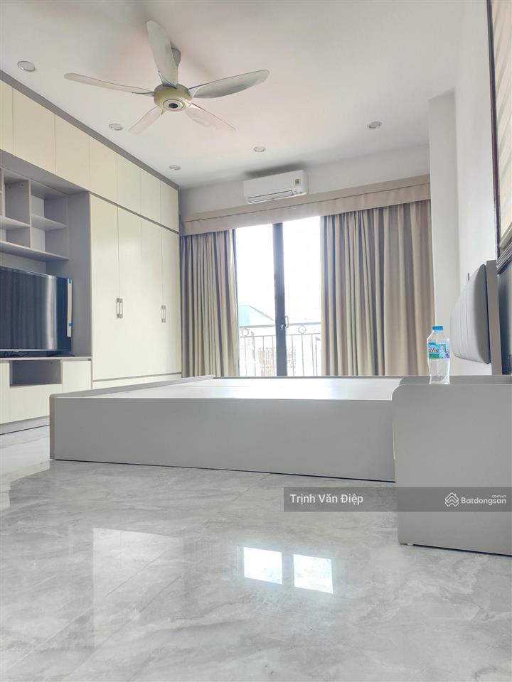 Cho thuê tòa nhà căn hộ dịch vụ phố ngọc hà ba đình. dt 60m 6t thang máy, full nội thất mới