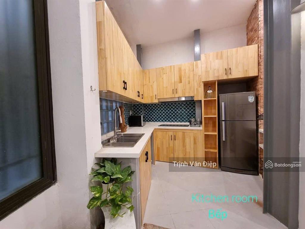 Cho thuê nhà đẹp đào tần ba đình hn, dt 40m 3t 3 phòng ngủ full nội thất xịn