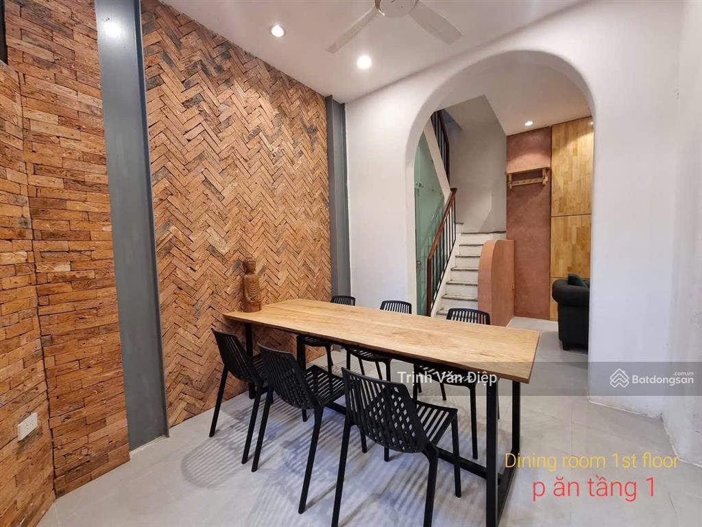 Cho thuê nhà đẹp đào tần ba đình hn, dt 40m 3t 3 phòng ngủ full nội thất xịn