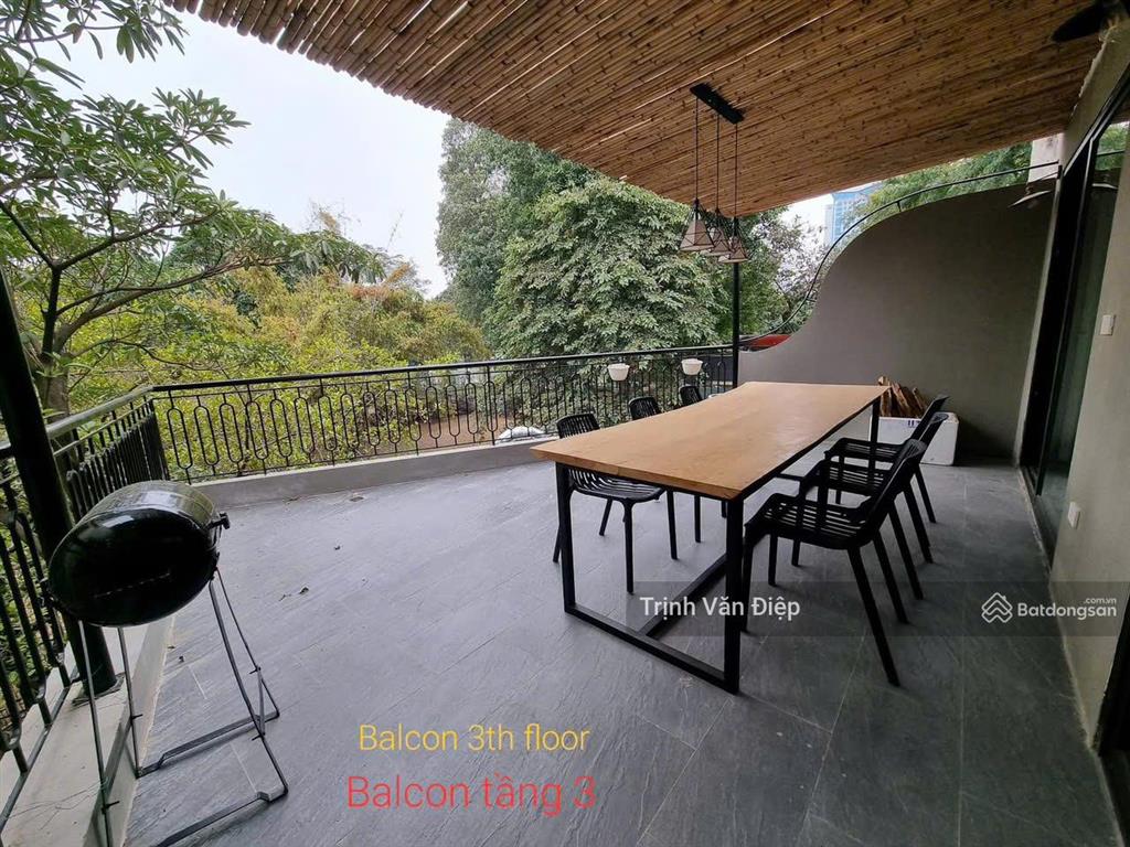 Cho thuê nhà đẹp đào tần ba đình hn, dt 40m 3t 3 phòng ngủ full nội thất xịn