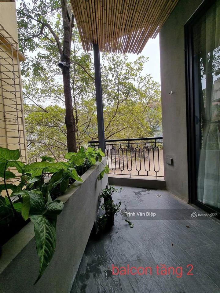 Cho thuê nhà đẹp đào tần ba đình hn, dt 40m 3t 3 phòng ngủ full nội thất xịn