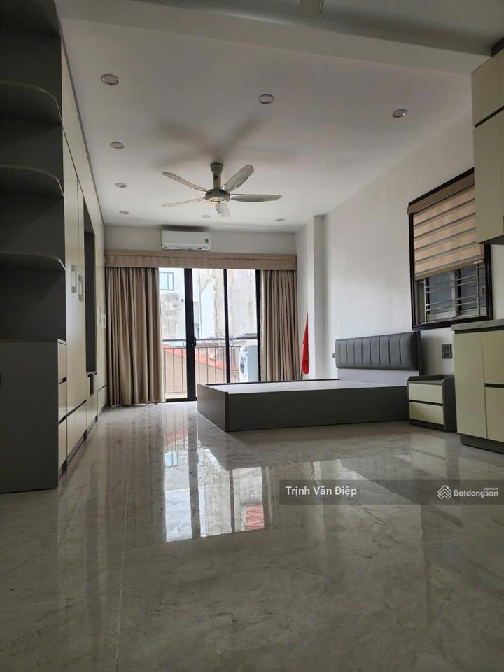 Cho thuê nhà phố ngọc hà , đối diện lăng bác, dt60m 6t thang máy, 4 căn hộ full nội thất xịn mới