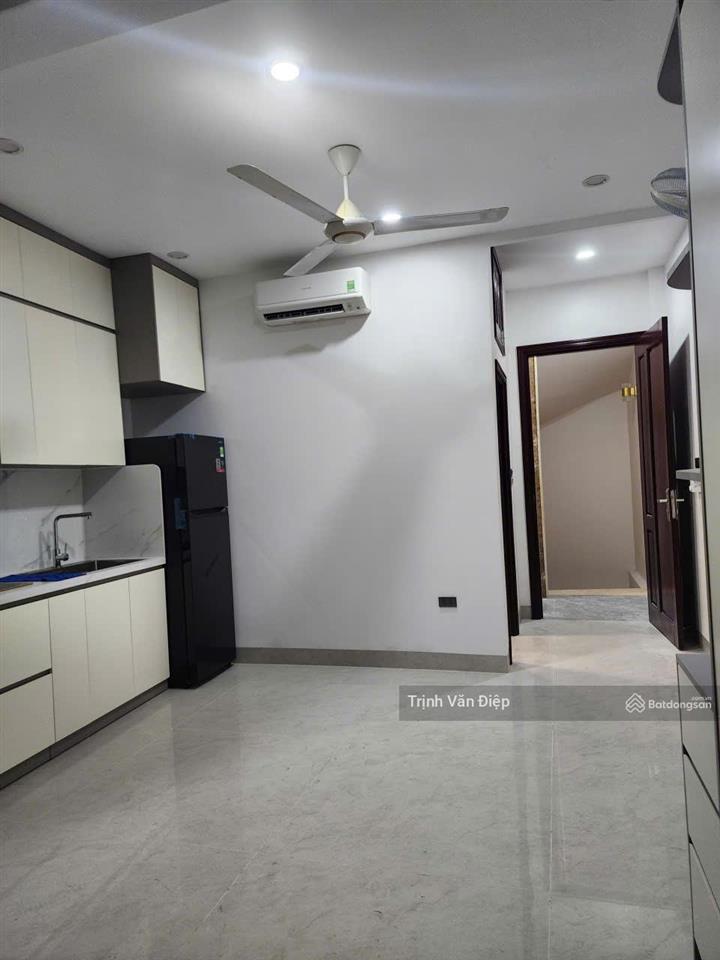Cho thuê nhà phố ngọc hà , đối diện lăng bác, dt60m 6t thang máy, 4 căn hộ full nội thất xịn mới