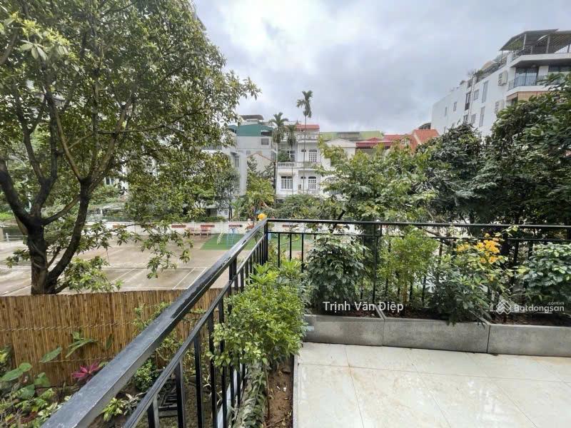 Cho thuê nhà đặng thai mai, tây hồ, dt 100m², 2 tầng, thoáng mát, full nội thất, thời gian lâu dài