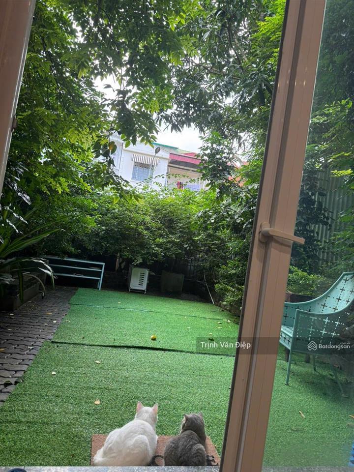 Cho thuê nhà đặng thai mai, tây hồ, dt 100m², 2 tầng, thoáng mát, full nội thất, thời gian lâu dài
