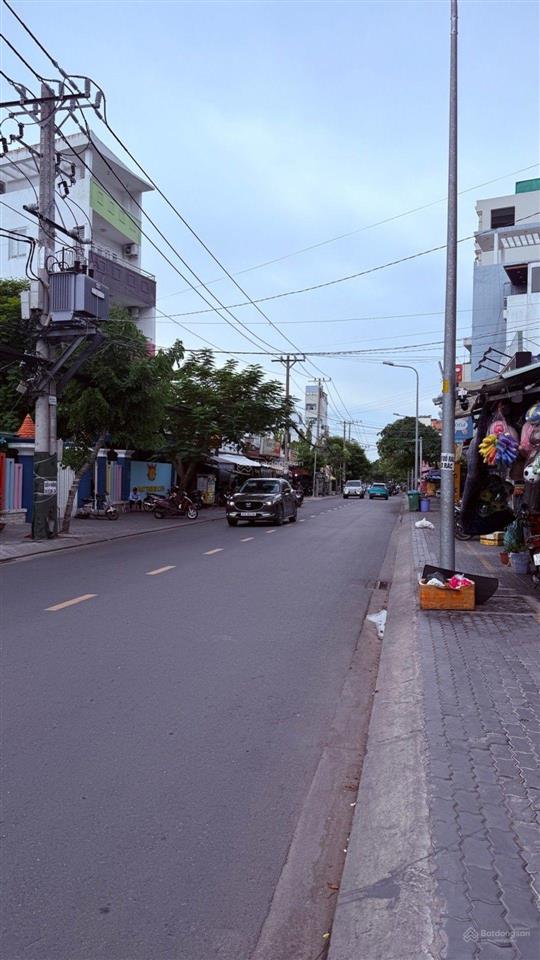 Siêu phẩm 2 mặt tiền gần nguyễn thị thập,quận 7 nhà 7 tầng thang máy vừa ở vừa khai thác dòng