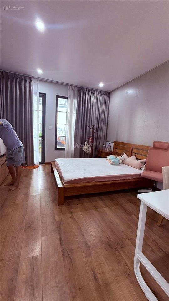 Siêu phẩm 2 mặt tiền gần nguyễn thị thập,quận 7 nhà 7 tầng thang máy vừa ở vừa khai thác dòng