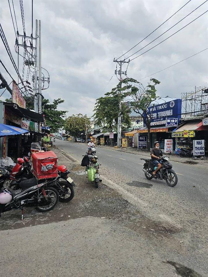 Bán nhà mặt tiền lê văn lương  ngay trường học cấp 3 phước kiển  thích hợp kinh doanh buôn bán