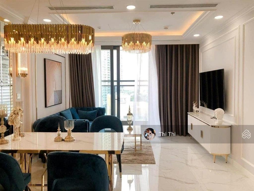 Chính chủ bán căn hộ sky center, phổ quang, tân bình, 2pn, 2wc, 74m2, 5,5 tỷ.  0934 704 ***