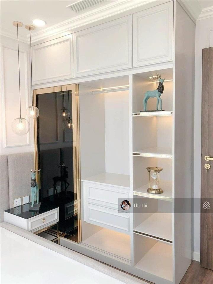 Chính chủ bán căn hộ sky center, phổ quang, tân bình, 2pn, 2wc, 74m2, 5,5 tỷ.  0934 704 ***