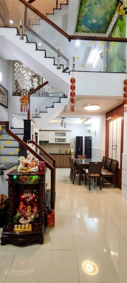 Nhinh 5 tỷ nhà đẹp đúc 4 tấm hẻm 7m ngay bệnh viện quận bình tân gần khu tên lửa