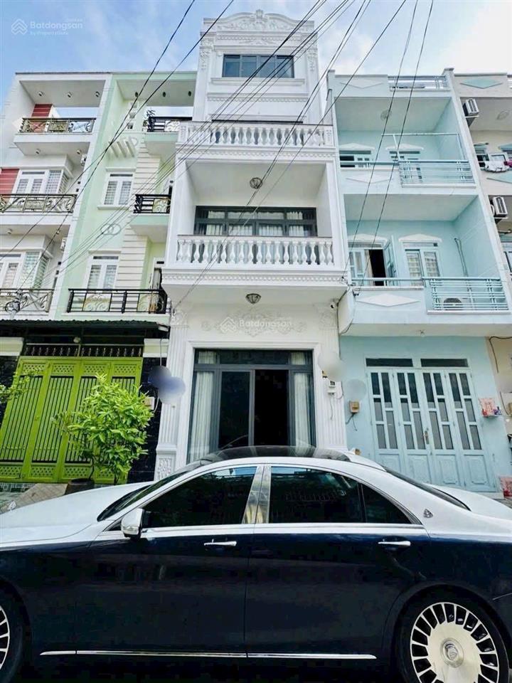 Chính chủ đứng bán gấp nhà đúc 3.5 lầu hẻm xe hơi dt 4 x 13 gần khu tên lửa bình tân