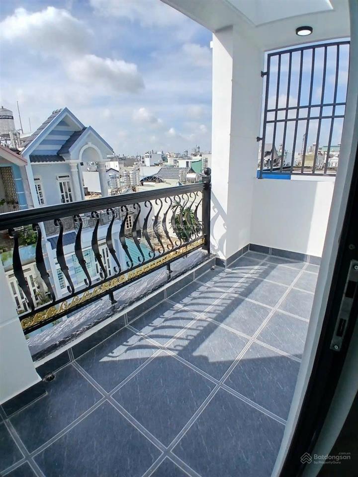 Nhà phố liền kề siêu đẹp. hẻm xe hơi ngủ trong nhà, khu dân trí cao, vị trí đẹp gần chợ trường học