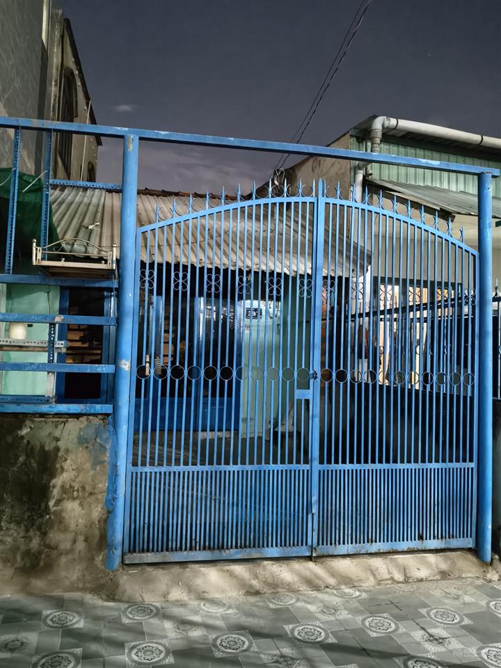 Bán đất tặng nhà đường lê văn việt 81m2 giá 5 tỷ 650.