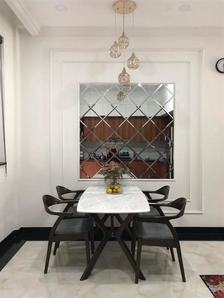 Bán nhà 4 tầng đường 102 man thiện 72m2 giá 10 tỷ.