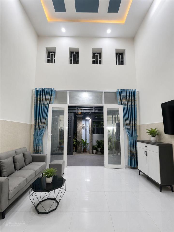 Bán nhà 3 tầng đường 359 phường phước long b 3 pn