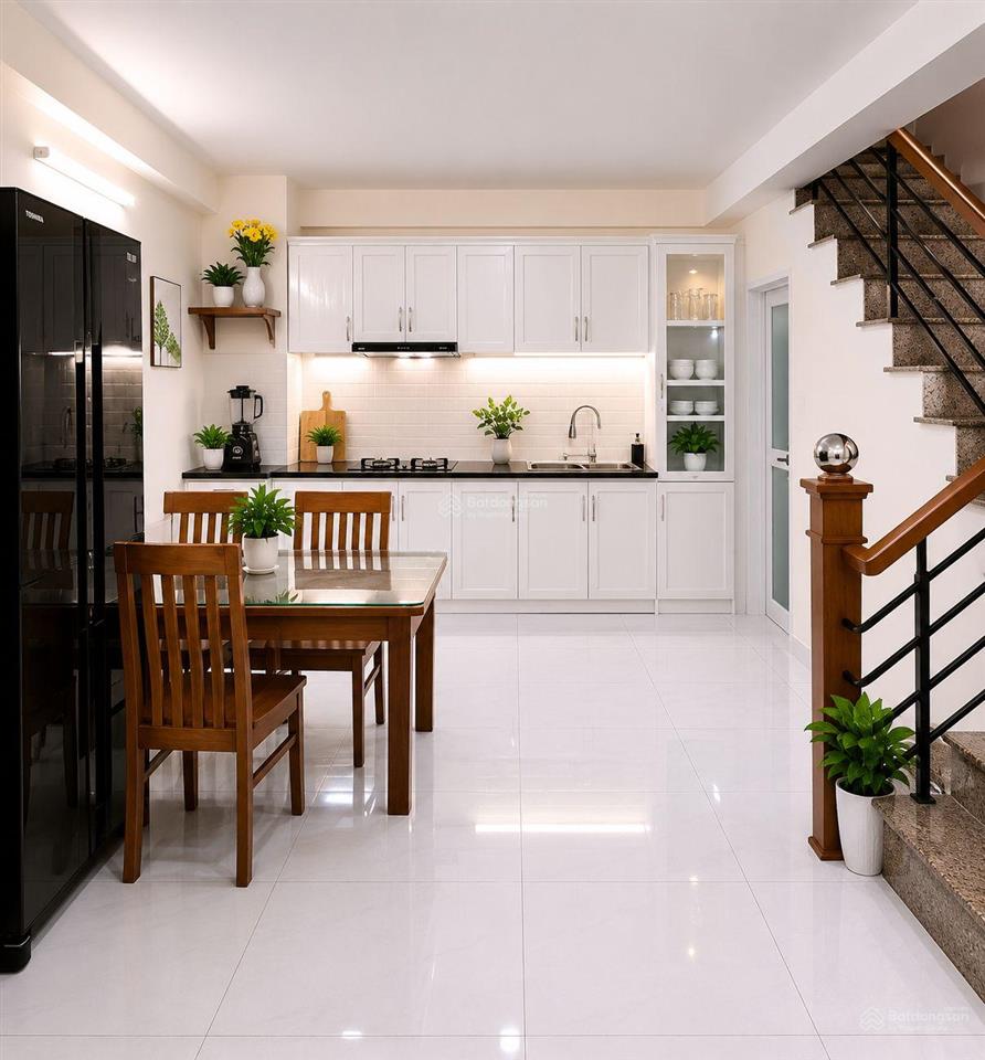 Bán nhà 3 tầng đường 359 phường phước long b 3 pn