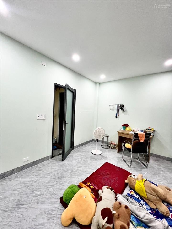 Bán nhà trệt lầu mới đẹp hẻm 6m đường số 18a, bình trị đông, bình tân, 2pn 2wc, 67m2, giá 5,1 tỷ