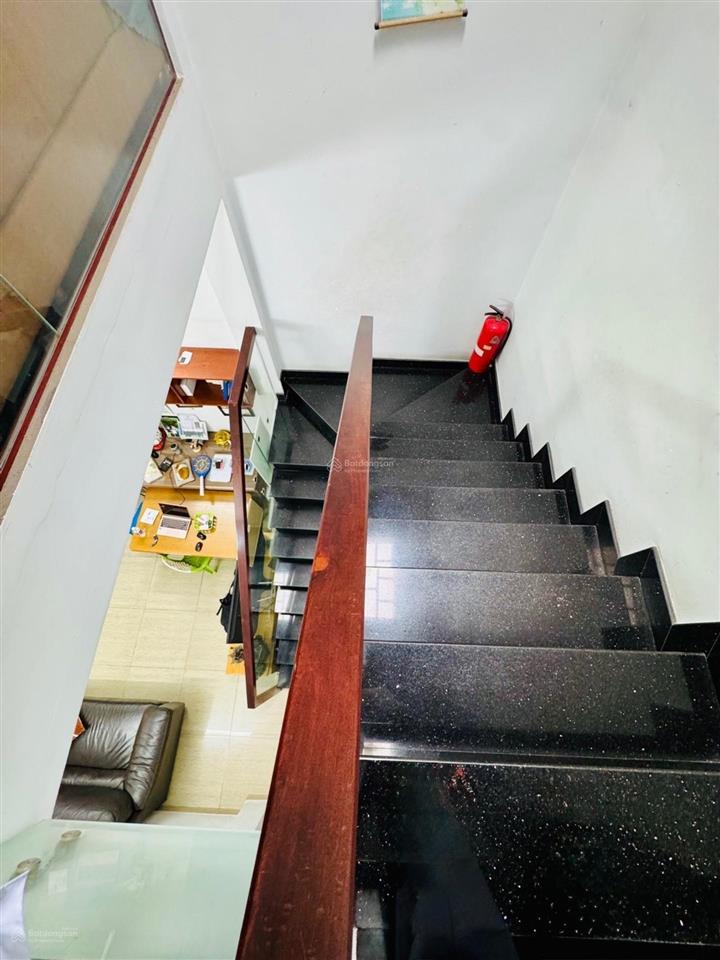 Bán nhà 1 trệt 1 lầu xe hơi ngủ trong nhà, hẻm liên khu 56, bình tân, 3pn 3wc, 78m2, giá 4,8 tỷ