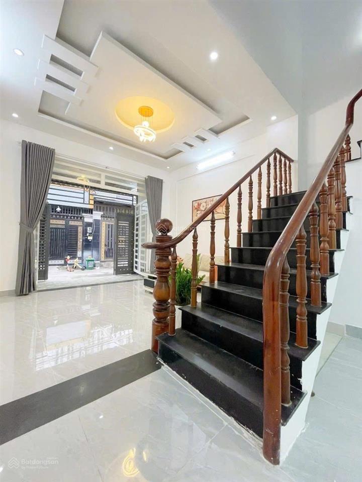 Chủ bán gấp căn nhà 60m2/1tỷ350 ngay nguyễn văn tiết, lái thiêu, cạnh chợ đang cho thuê 6tr/tháng