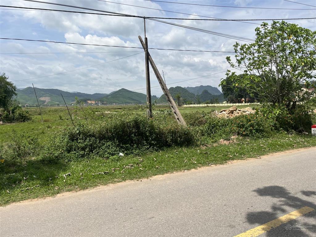 Cần bán gấp lô đất thổ cư mặt tiền quốc lộ 15 nhựa ở thôn cù lạc 1, xã phong nha, quảng trị
