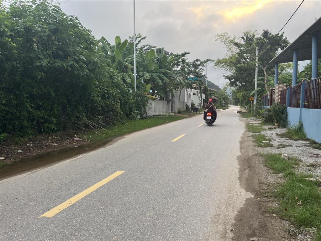 Bán lô đất mặt tiền ql 15a view sông son ở trung tâm cù lạc 1, phong nha  kẻ bàng