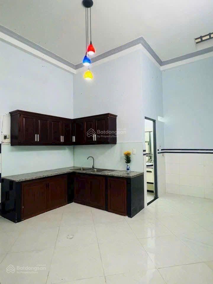 Bán nhà ngã 4 quang trung phạm văn chiêu, 45 m2 nhà mới ở liền chỉ hơn 4 tỷ .
