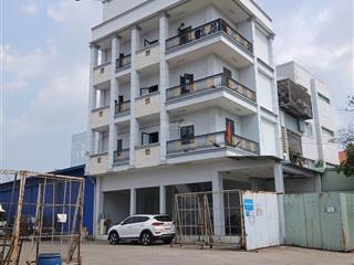 Ban nhà 5 tầng gần đh nguyễn tất thành  khai thác dòng tiền tốt