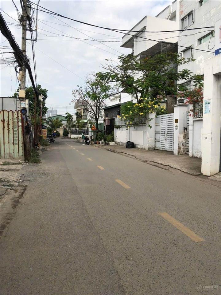 Ban nhà 5 tầng gần đh nguyễn tất thành  khai thác dòng tiền tốt