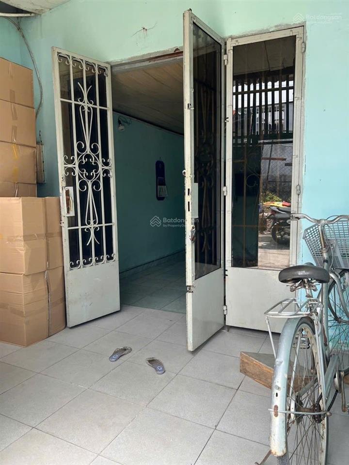 Bán nhà riêng tại hẻm ô tô thạnh lộc, 3,5 tỷ, 60m2, 2pn, 1wc, giá ưu đãi
