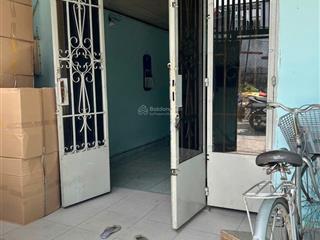 Bán nhà riêng tại hẻm ô tô thạnh lộc, 3,5 tỷ, 60m2, 2pn, 1wc, giá ưu đãi