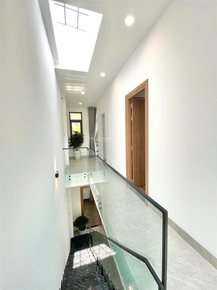 Chính chủ bán nhà đẹp full nội thất mới  đường số 8  kế đông tăng long (q9 cũ). giá chào 6.5tỷ