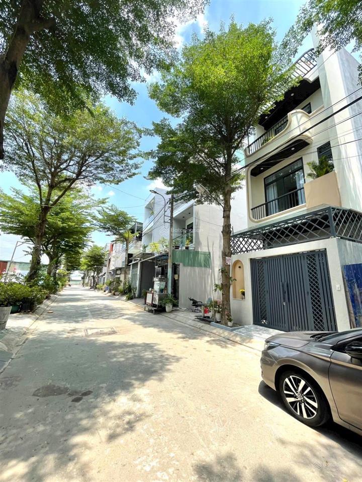 Chính chủ bán nhà đẹp full nội thất mới  đường số 8  kế đông tăng long (q9 cũ). giá chào 6.5tỷ