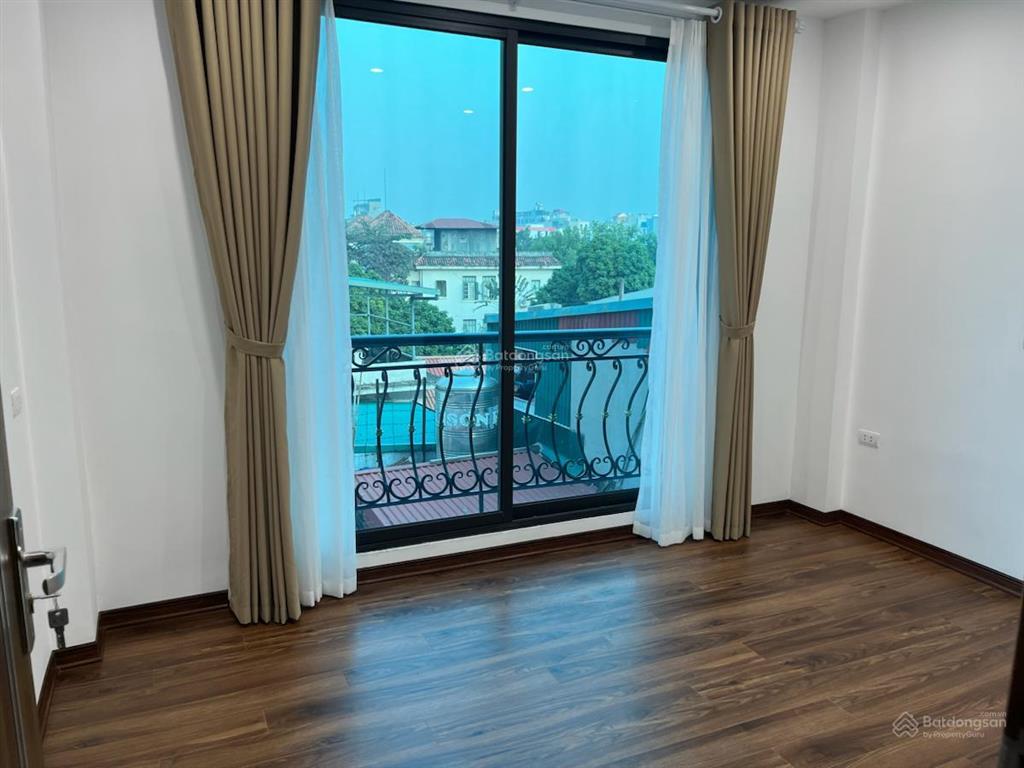 Hàng hiếm ba đình phố đội cấn mặt ngõ kd ô tô đỗ cửa 3 bước ra phố 30m2 x mt 4.3. chỉ 11.5 tỷ