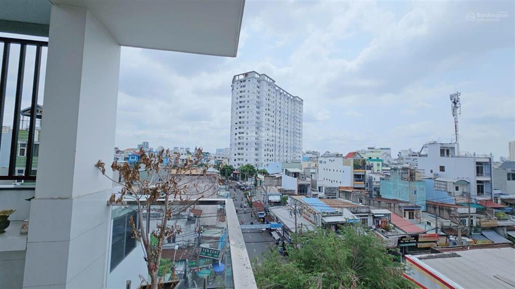 Nhà mtkd trịnh đình trọng, vip tân phú. ngang khủng 8m. nhà thiết kế 1 trệt, 3 lầu, 1 st.