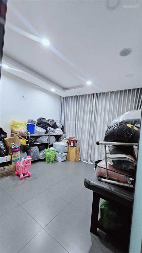 Nhà mtkd trịnh đình trọng, vip tân phú. ngang khủng 8m. nhà thiết kế 1 trệt, 3 lầu, 1 st.