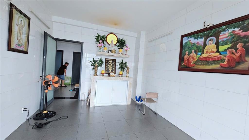 Nhà mtkd trịnh đình trọng, vip tân phú. ngang khủng 8m. nhà thiết kế 1 trệt, 3 lầu, 1 st.