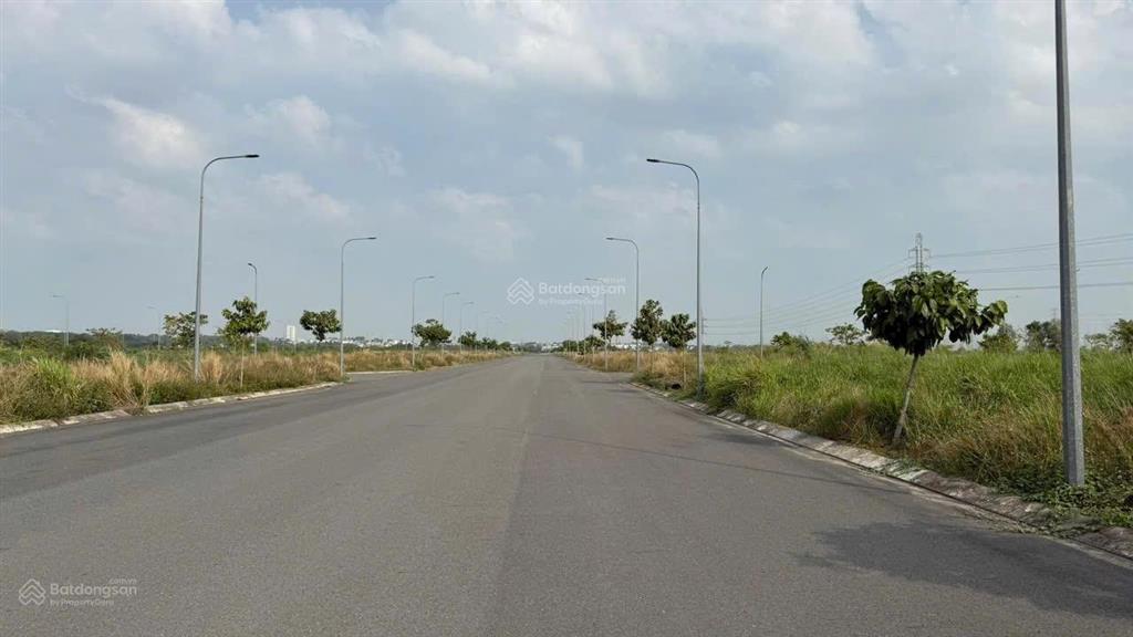Cần bán lô góc dự án đông bình dương. giá đầu tư