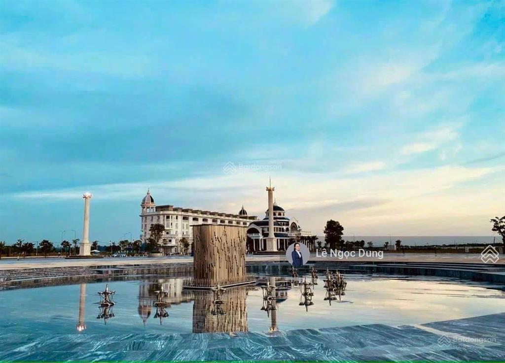 Chính chủ cần sang nhượng nhà mặt phố aqua city, 6,9 tỷ, 160m2, view sông.  ngọc dung 0931 556 ***