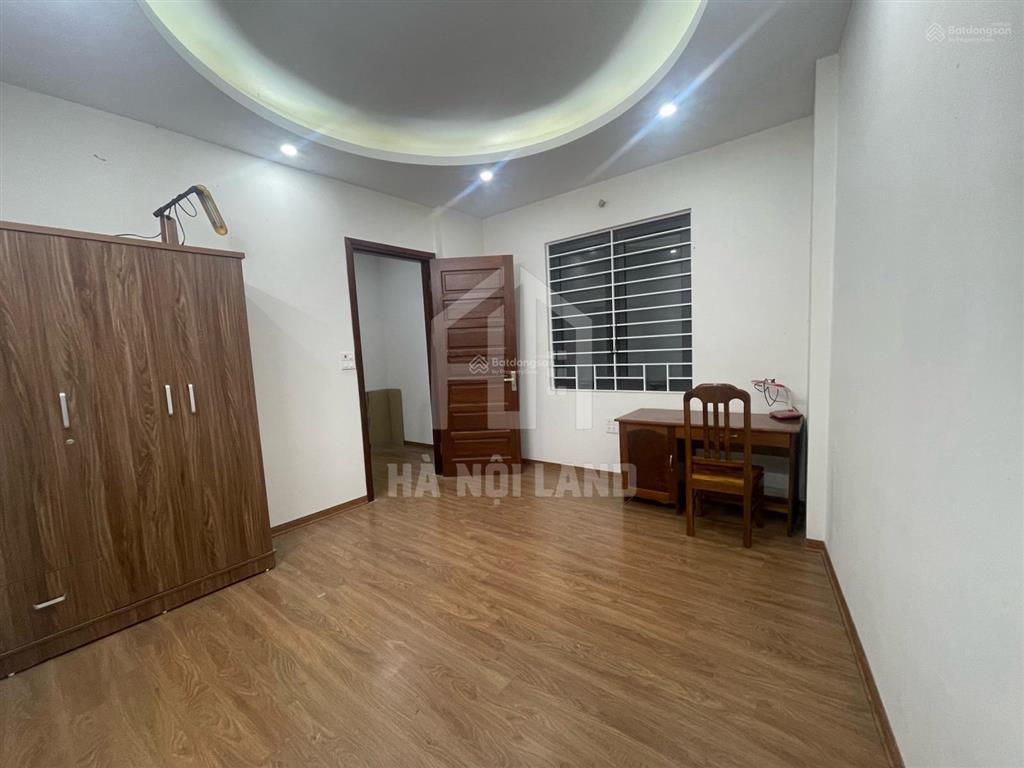 Bán nhà 4 tầg 35m2, 5 phòg ngủ, lô góc ôtô đỗ cửa, khu vân canh. giá chỉ 6.95tỷ
