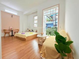 Căn hộ tách bếp ban công thăng long, phường 4 tách bếp gần sân bay ,vòng xoay lăng cha cả