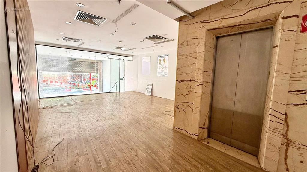 Cho thuê mbkd tầng 1 mặt tiền phố kim mã, 120m2 thông sàn làm ngân hàng, phòng khám, thẩm mỹ spa